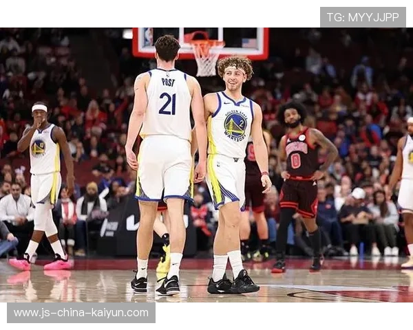 勇士捡到宝！后场新星三战场均近20分撬动轮换