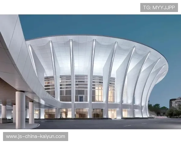 城市体育公共空间设计增加多功能运动区提升居民参与度，完善各类公共体育场地设施,建设几分钟健身圈